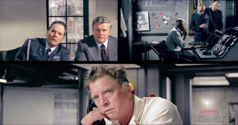 Exemple d'un split-screen utilisé dans Twilight's Last Gleaming (1977)