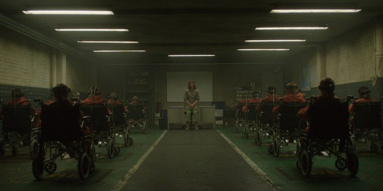 The-Girl-With-All-The-Gifts-Movie-Picture-3